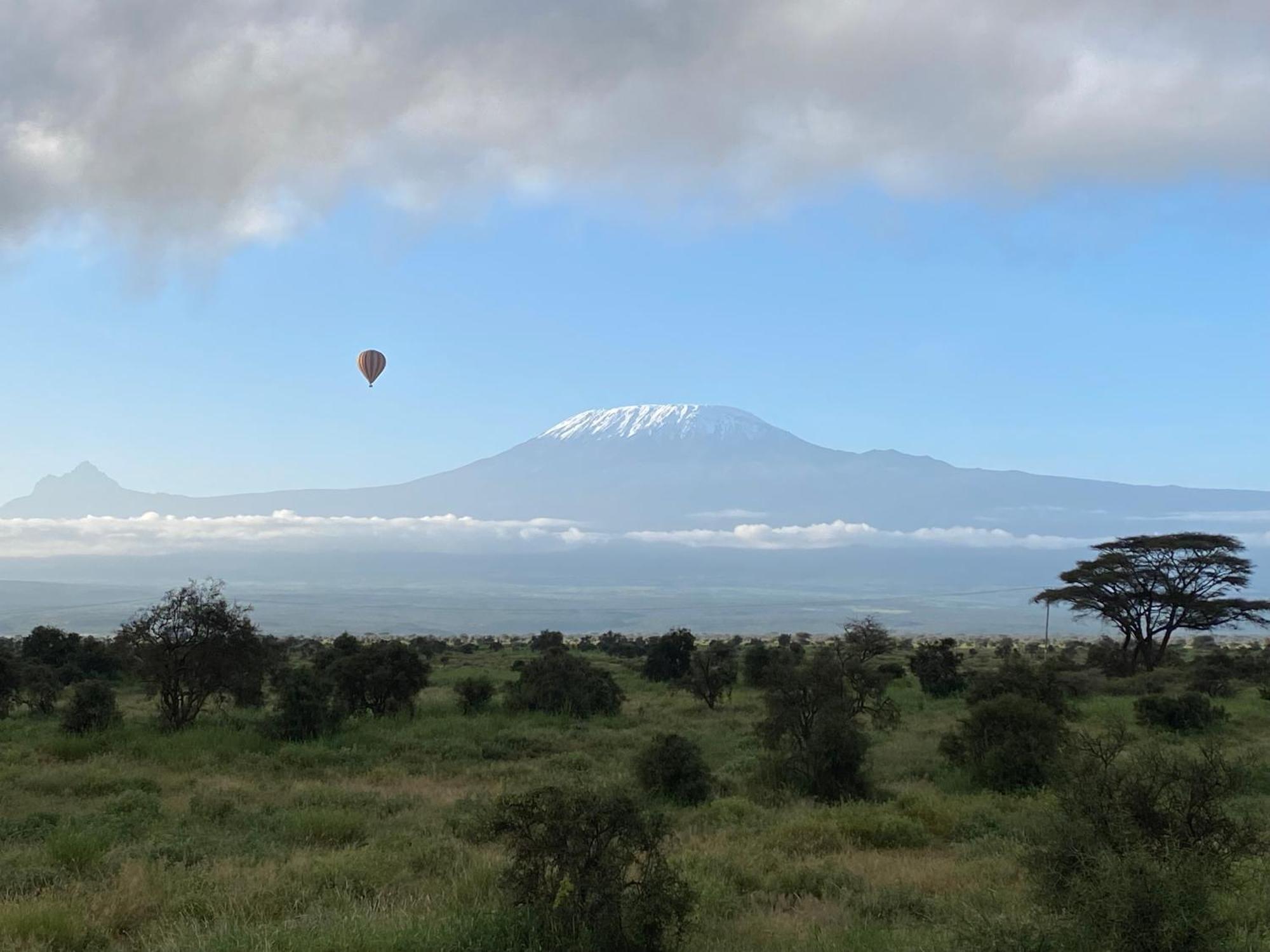 Amboseli Discovery Camp Exterior photo